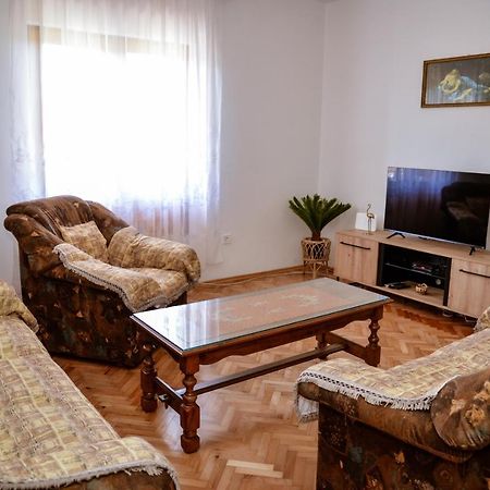 Apartment Nikola Kotor Buitenkant foto