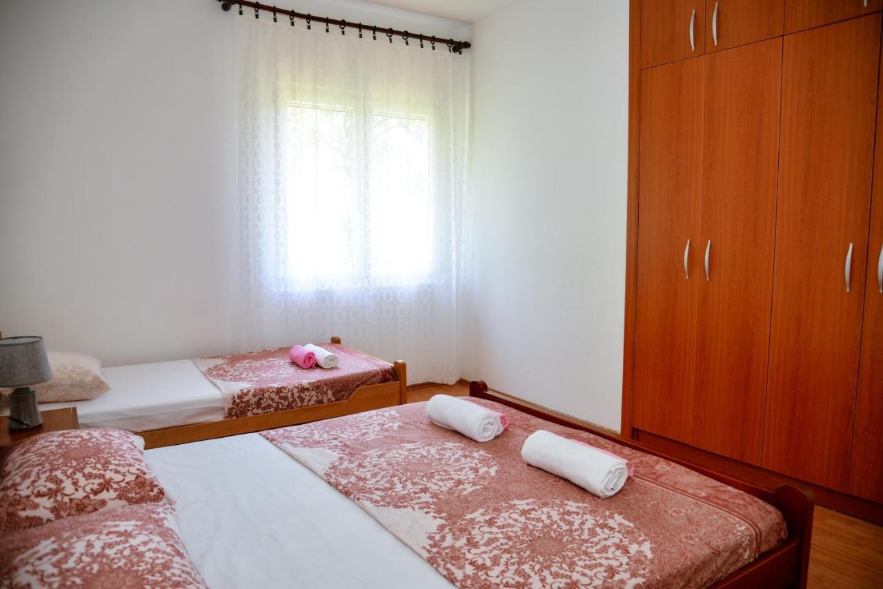 Apartment Nikola Kotor Buitenkant foto