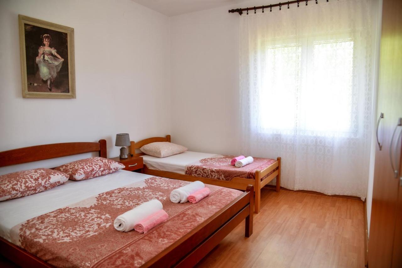 Apartment Nikola Kotor Buitenkant foto